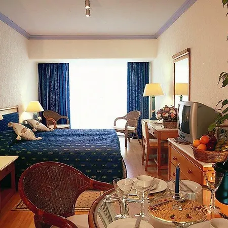 Hotel Gardens